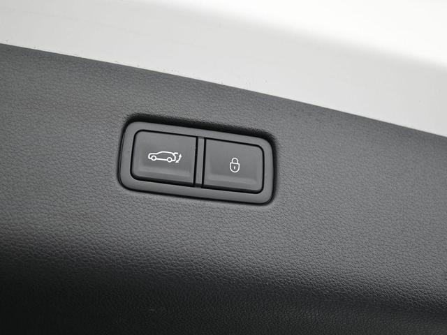 Photo of 2024 Uyuni White Genesis GV70