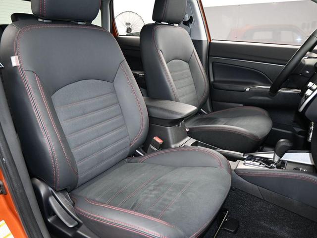 Photo of 2023 Orange Mitsubishi Outlander Sport