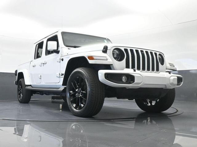 Photo of 2022 Bright White Clearcoat Jeep Gladiator