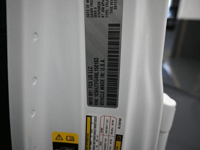 Photo of 2022 Bright White Clearcoat Jeep Gladiator