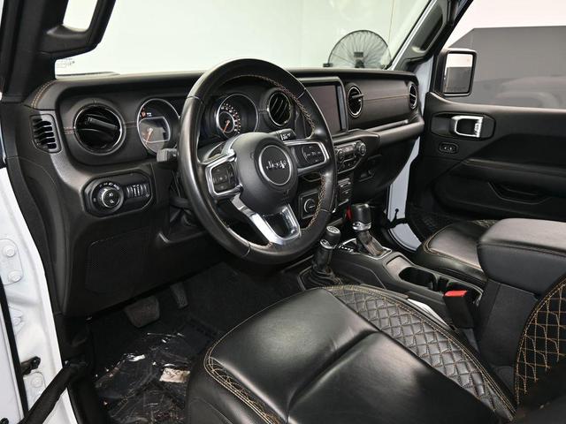 Photo of 2022 Bright White Clearcoat Jeep Gladiator