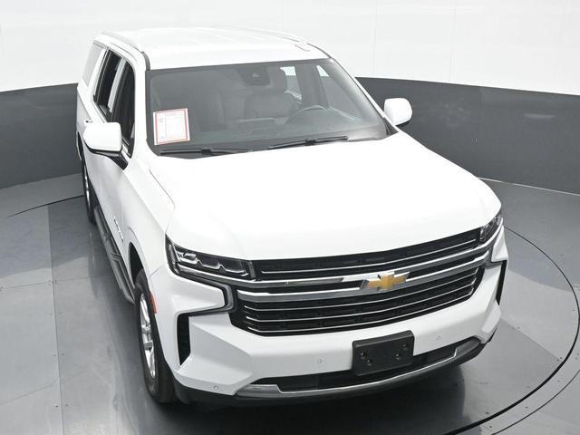 Photo of 2023 Summit White Chevrolet Suburban