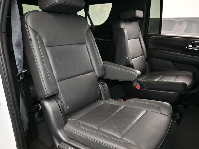 Photo of 2023 Summit White Chevrolet Suburban