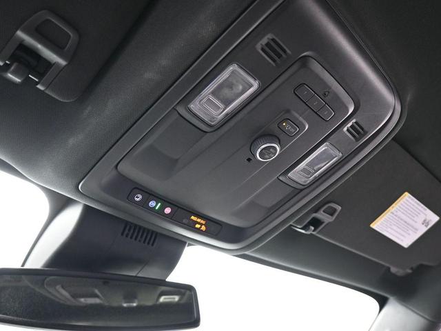 Photo of 2023 Summit White Chevrolet Suburban