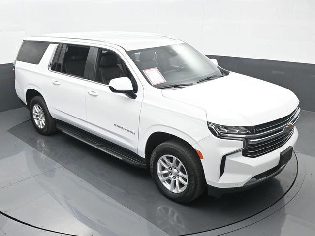 Photo of 2023 Summit White Chevrolet Suburban