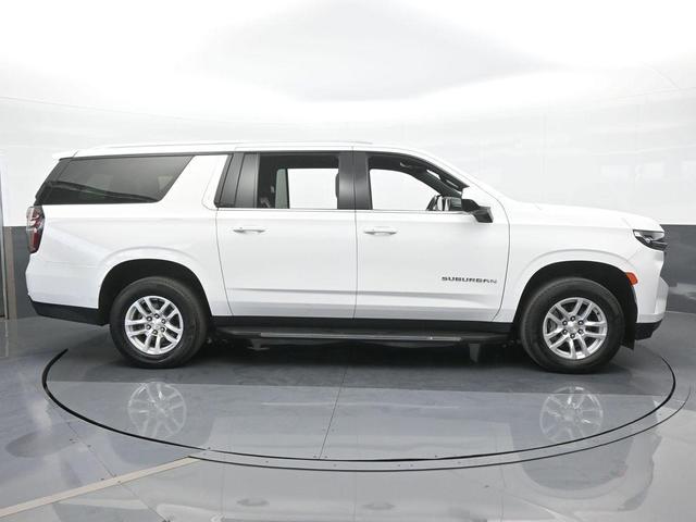 Photo of 2023 Summit White Chevrolet Suburban
