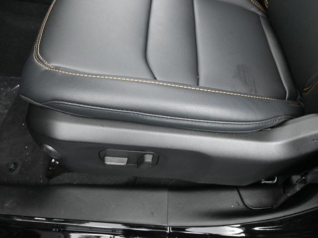 Photo of 2025 Black Clearcoat Jeep Wrangler 4xe