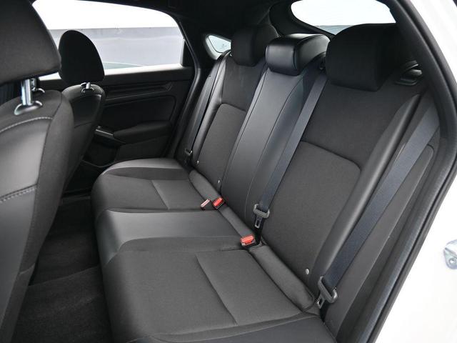 Photo of 2023 White Honda Civic