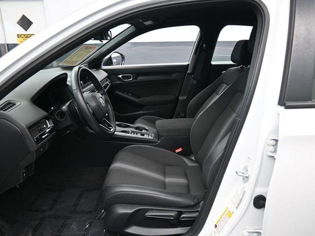 Photo of 2023 White Honda Civic