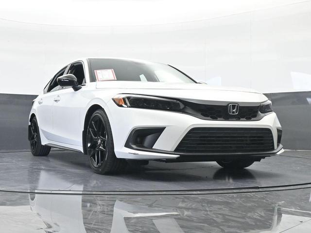Photo of 2023 White Honda Civic