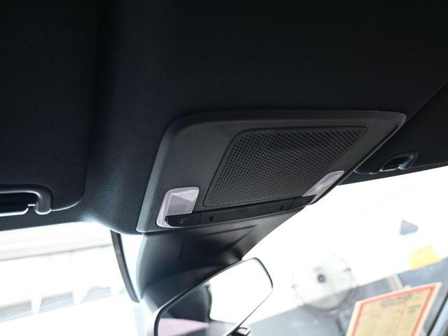 Photo of 2023 White Honda Civic