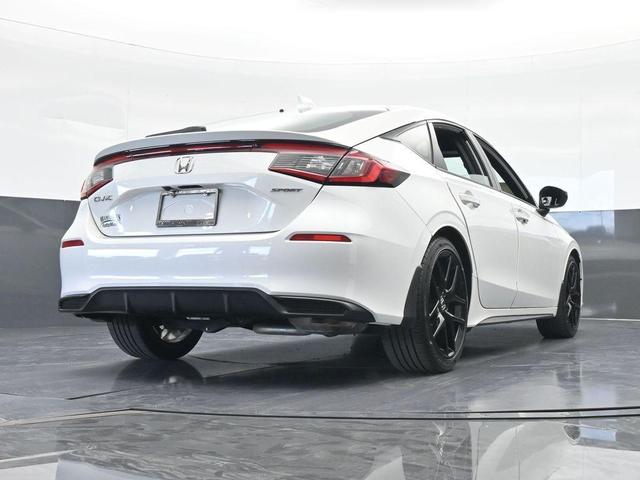 Photo of 2023 White Honda Civic