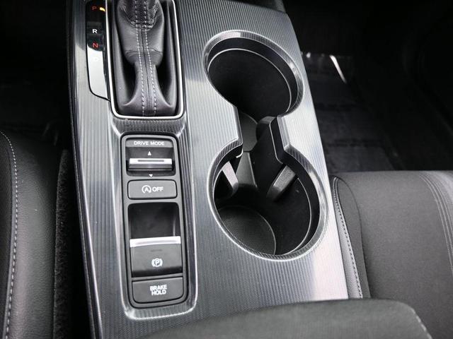 Photo of 2023 White Honda Civic