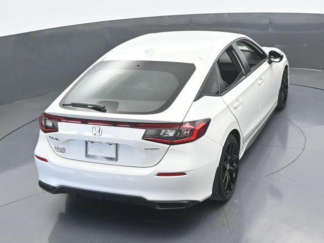 Photo of 2023 White Honda Civic