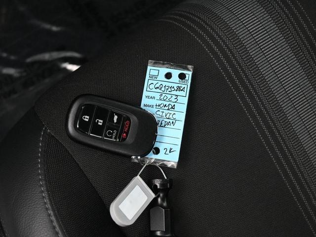 Photo of 2023 White Honda Civic