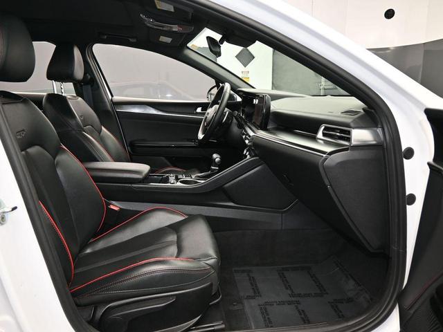 Photo of 2023 Glacial White Pearl Kia K5