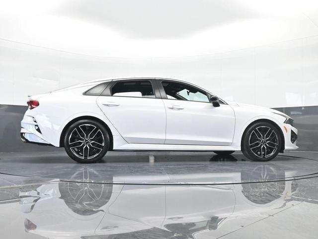 Photo of 2023 Glacial White Pearl Kia K5