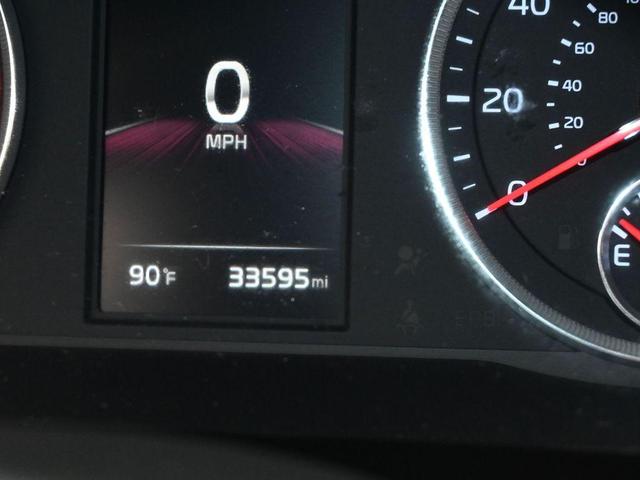 Photo of 2023 Glacial White Pearl Kia K5