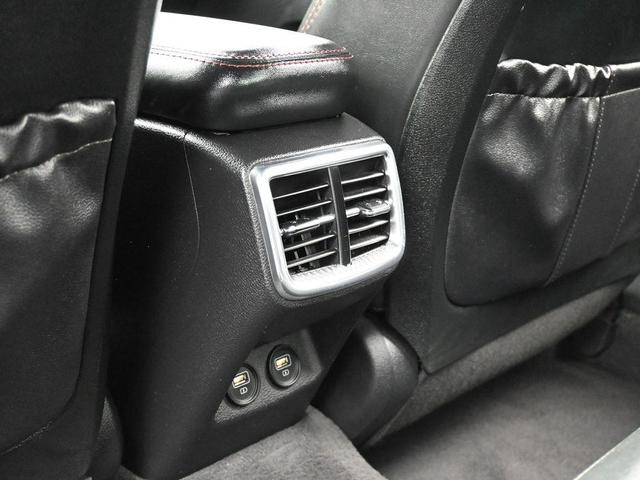 Photo of 2023 Glacial White Pearl Kia K5