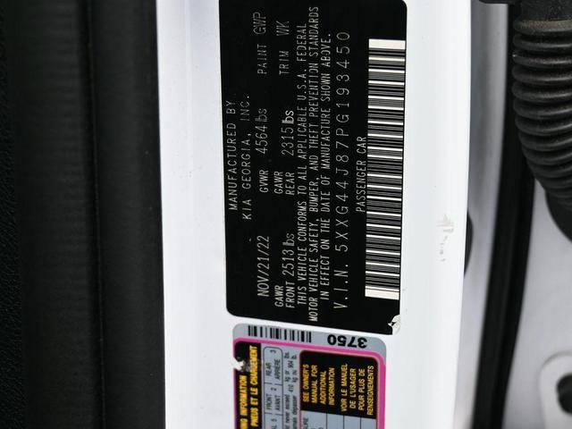 Photo of 2023 Glacial White Pearl Kia K5