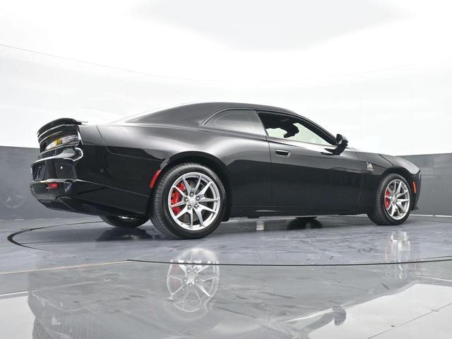 Photo of 2024 Diamond Black Dodge Charger Daytona