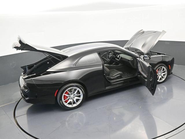Photo of 2024 Diamond Black Dodge Charger Daytona