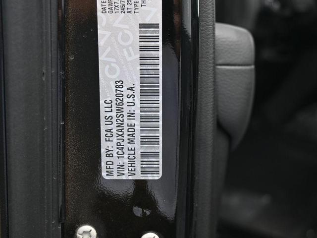 Photo of 2025 Black Clearcoat Jeep Wrangler