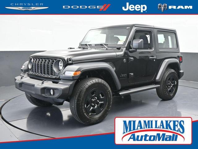 Photo of 2025 Black Clearcoat Jeep Wrangler