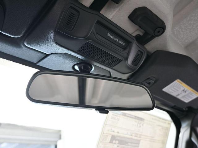 Photo of 2025 Black Clearcoat Jeep Wrangler