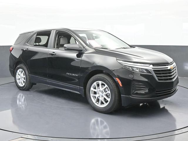 Photo of 2023 Mosaic Black Metallic Chevrolet Equinox