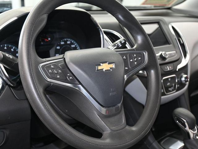 Photo of 2023 Mosaic Black Metallic Chevrolet Equinox