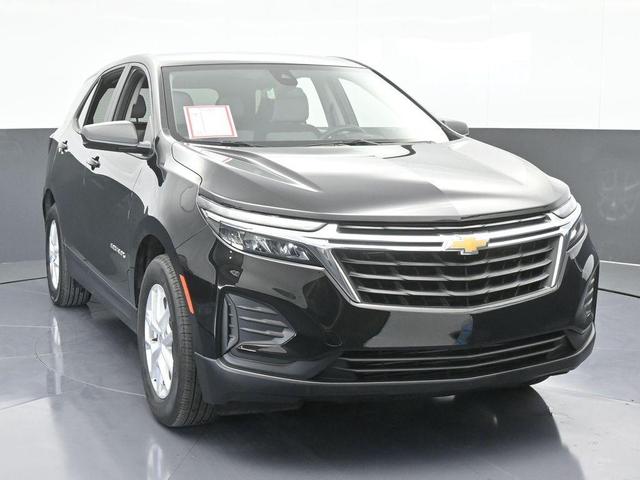 Photo of 2023 Mosaic Black Metallic Chevrolet Equinox