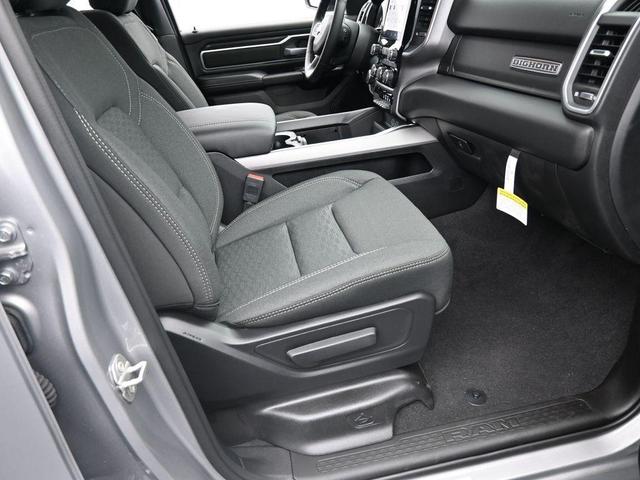 Photo of 2025 Billet Silver Metallic Clearcoat RAM 1500