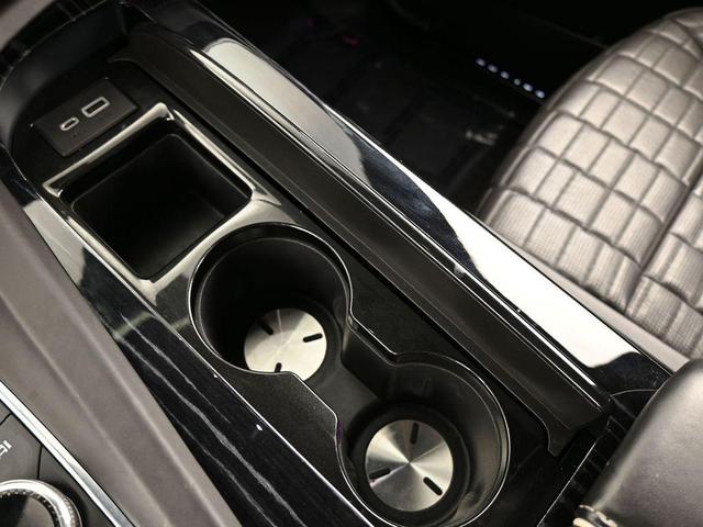 Photo of 2023 Crystal White Tri-Coat Cadillac Escalade
