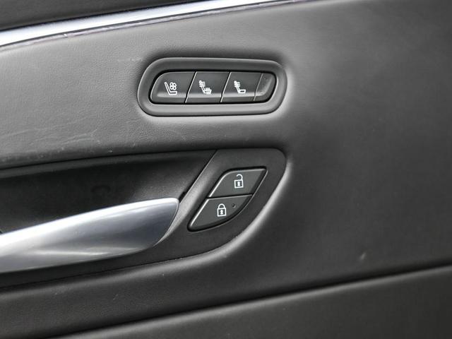 Photo of 2023 Crystal White Tri-Coat Cadillac Escalade
