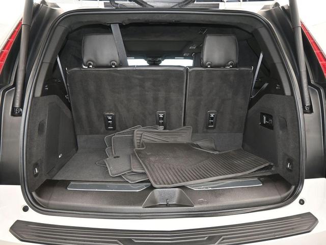 Photo of 2023 Crystal White Tri-Coat Cadillac Escalade