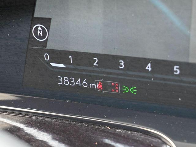 Photo of 2023 Crystal White Tri-Coat Cadillac Escalade