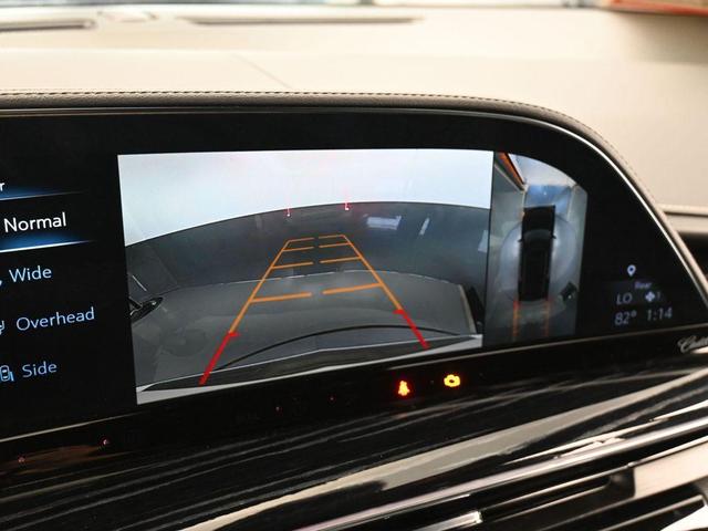 Photo of 2023 Crystal White Tri-Coat Cadillac Escalade