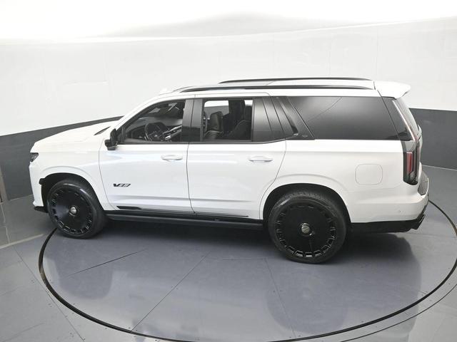 Photo of 2023 Crystal White Tri-Coat Cadillac Escalade