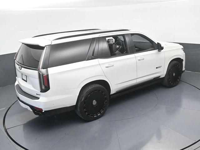 Photo of 2023 Crystal White Tri-Coat Cadillac Escalade