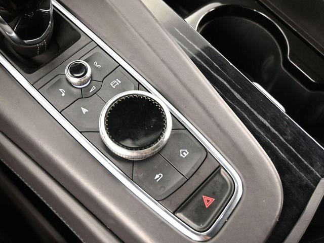 Photo of 2023 Crystal White Tri-Coat Cadillac Escalade