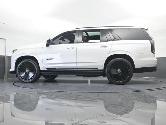 Photo of 2023 Crystal White Tri-Coat Cadillac Escalade
