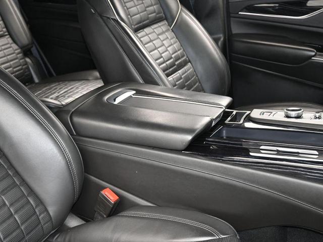 Photo of 2023 Crystal White Tri-Coat Cadillac Escalade