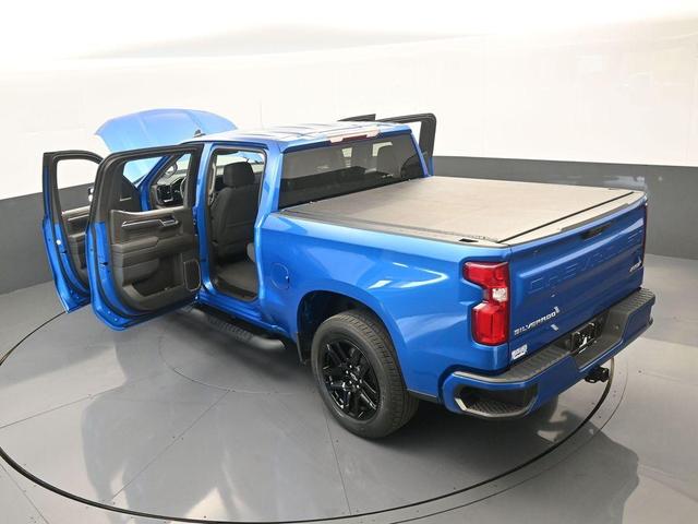 Photo of 2023 Glacier Blue Metallic Chevrolet Silverado 1500