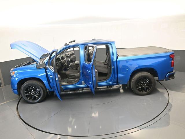 Photo of 2023 Glacier Blue Metallic Chevrolet Silverado 1500