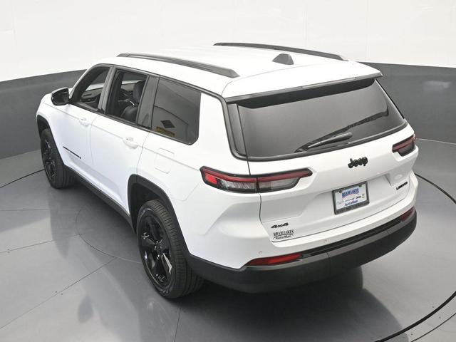 Photo of 2025 Bright White Clearcoat Jeep Grand Cherokee L