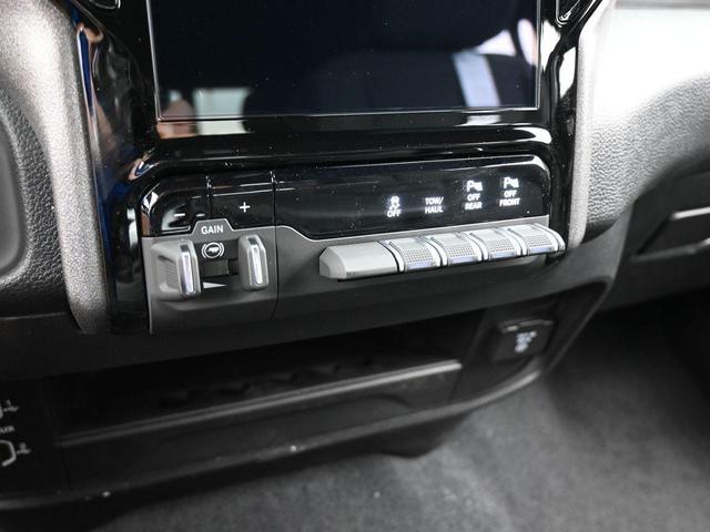 Photo of 2025 Bright White Clearcoat RAM 2500