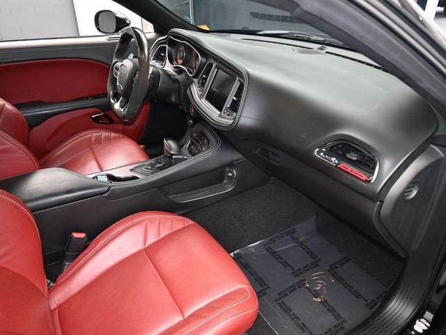 Photo of 2023 Pitch Black Clearcoat Dodge Challenger