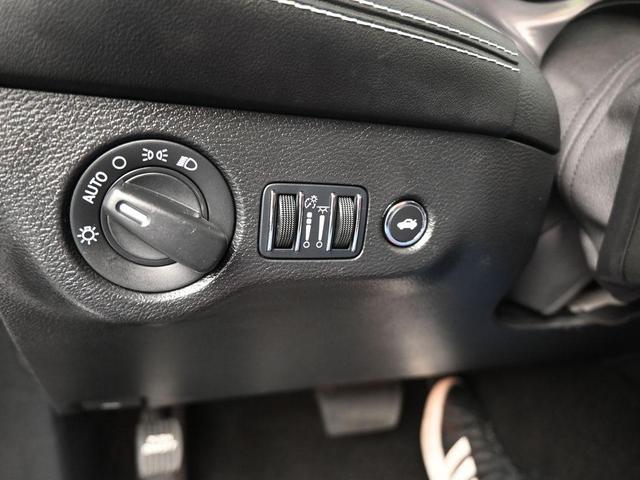 Photo of 2023 Pitch Black Clearcoat Dodge Challenger