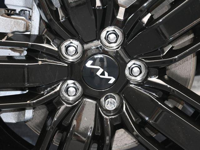 Photo of 2023 Midnight Black Kia Telluride